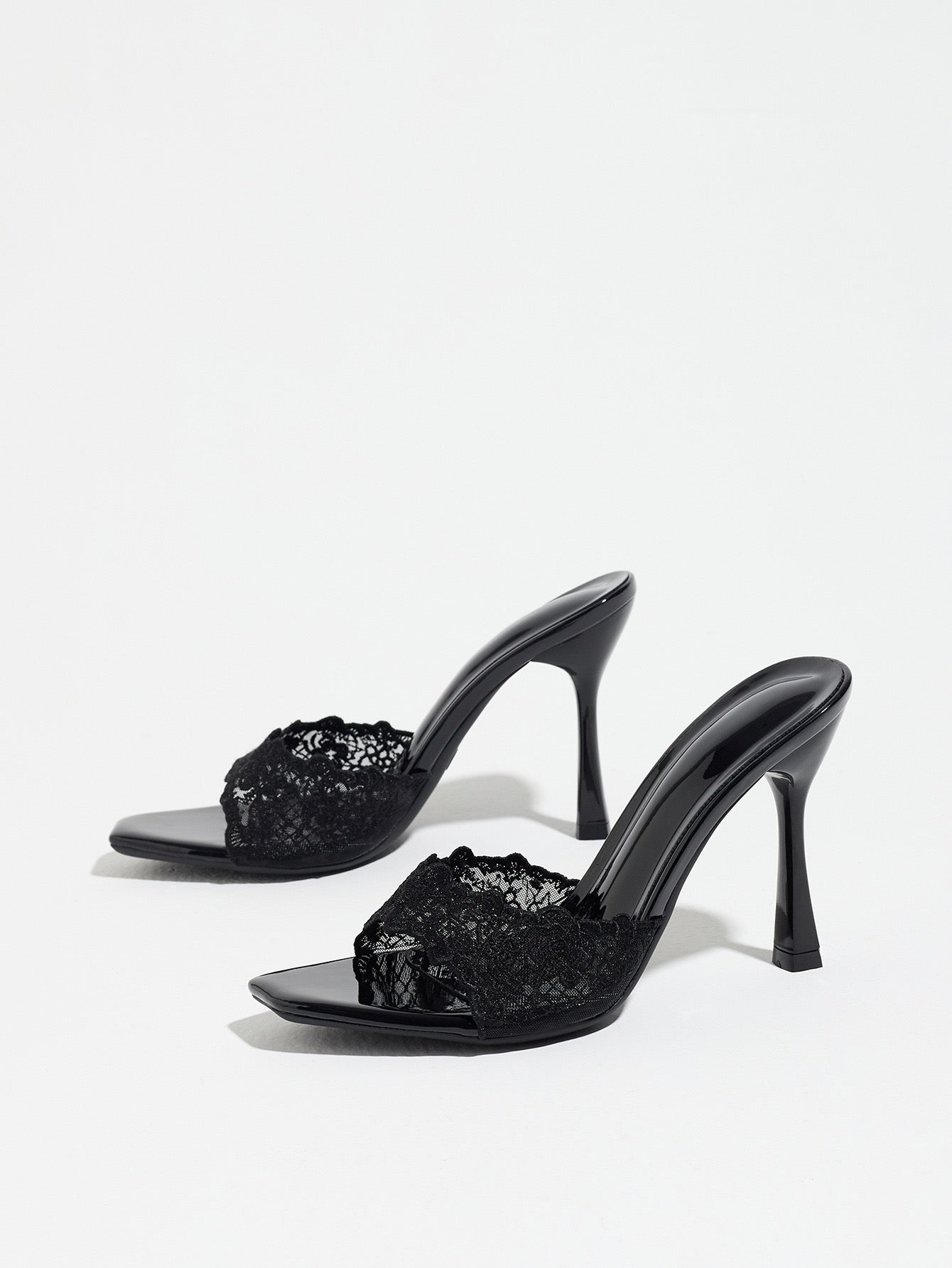 Élise Heels