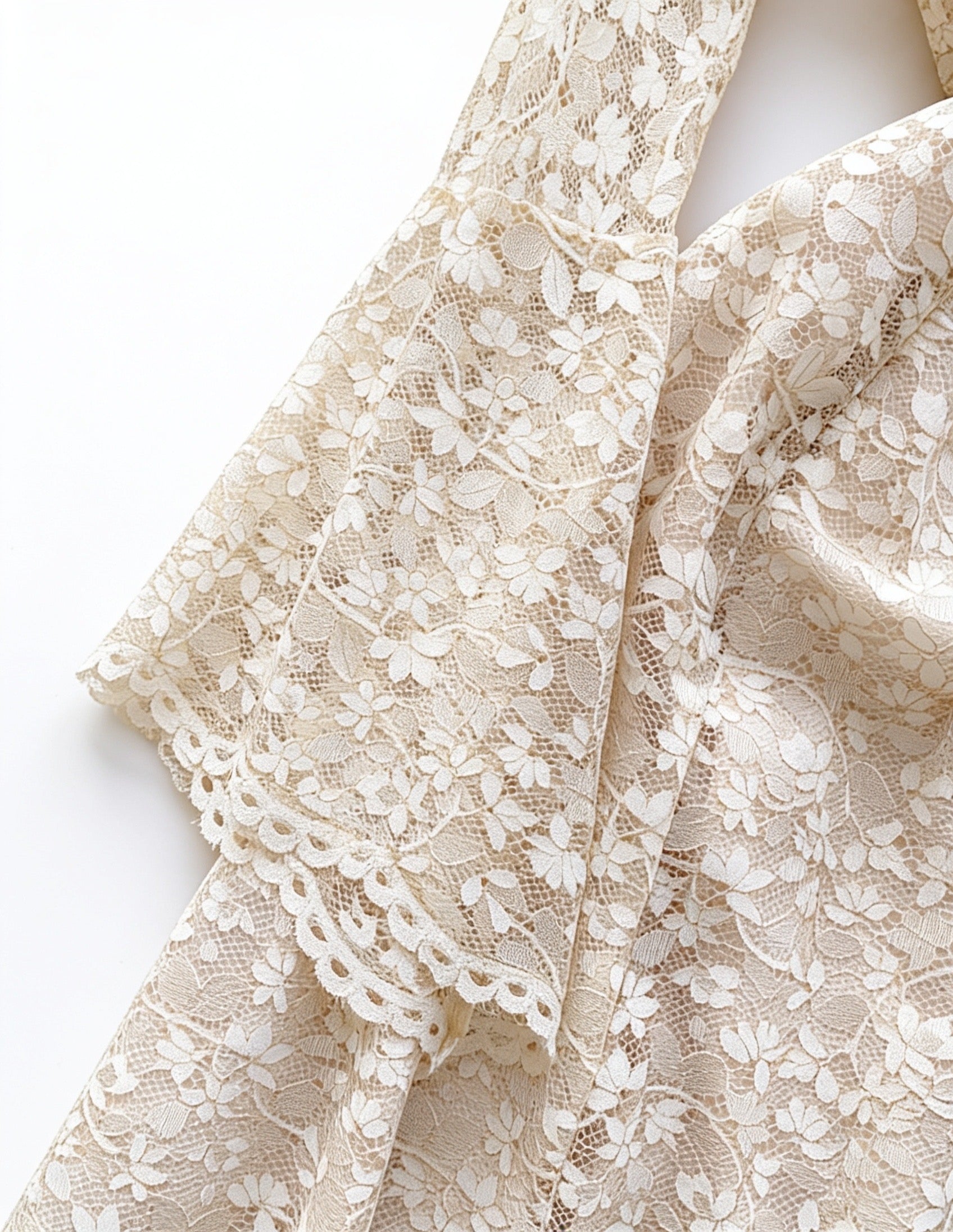 Éloïse Lace Dress